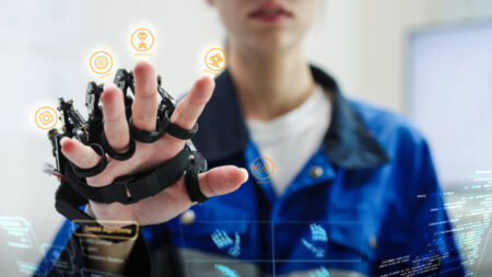 Qui a créé la réalité virtuelle